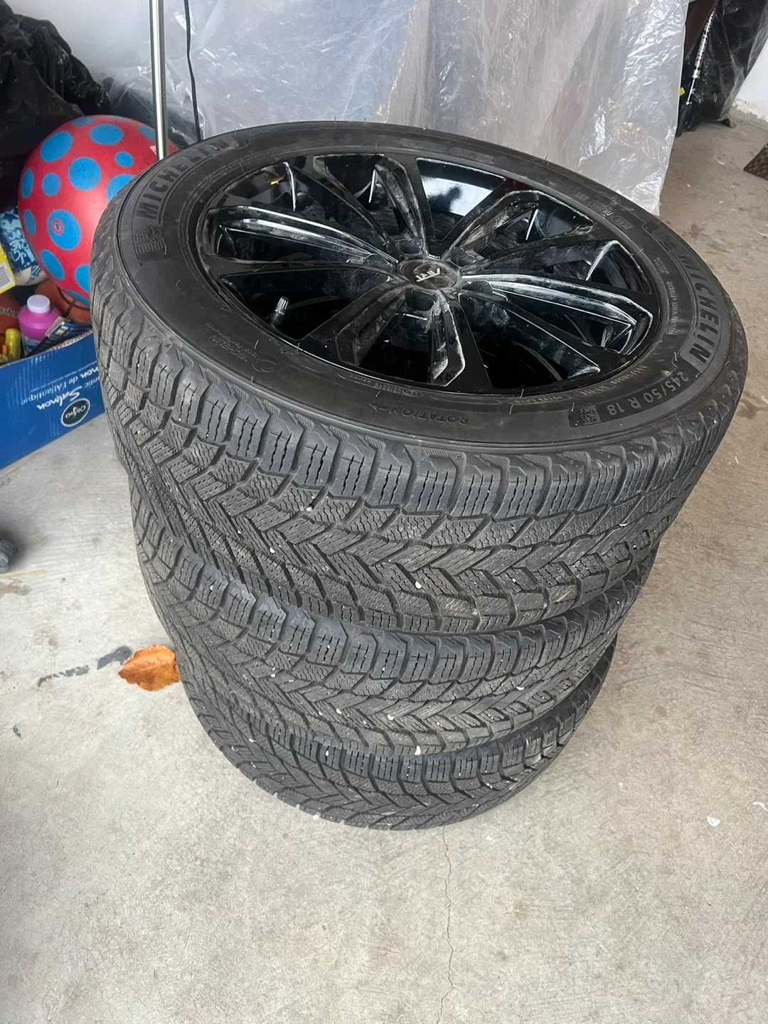 Set of 3 ART Black Winter Tires 245/50 R18 image indicator(7)