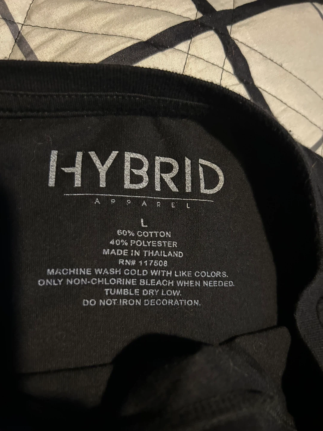 Hybrid Skull Graphic T-Shirt - Size L - photo 3