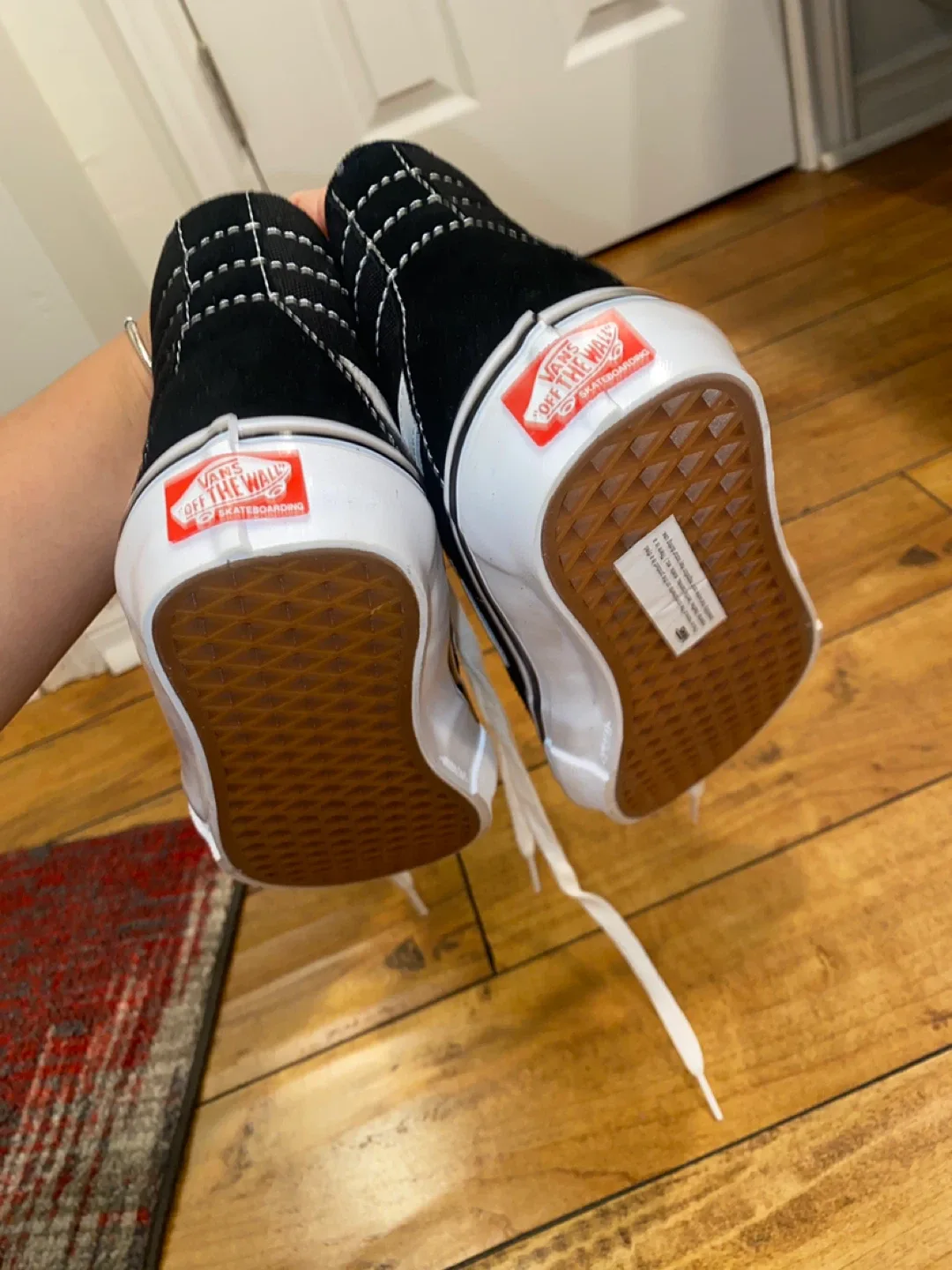 Vans Sk8-Hi Black/White, US Men's 4.5 image indicator(4)