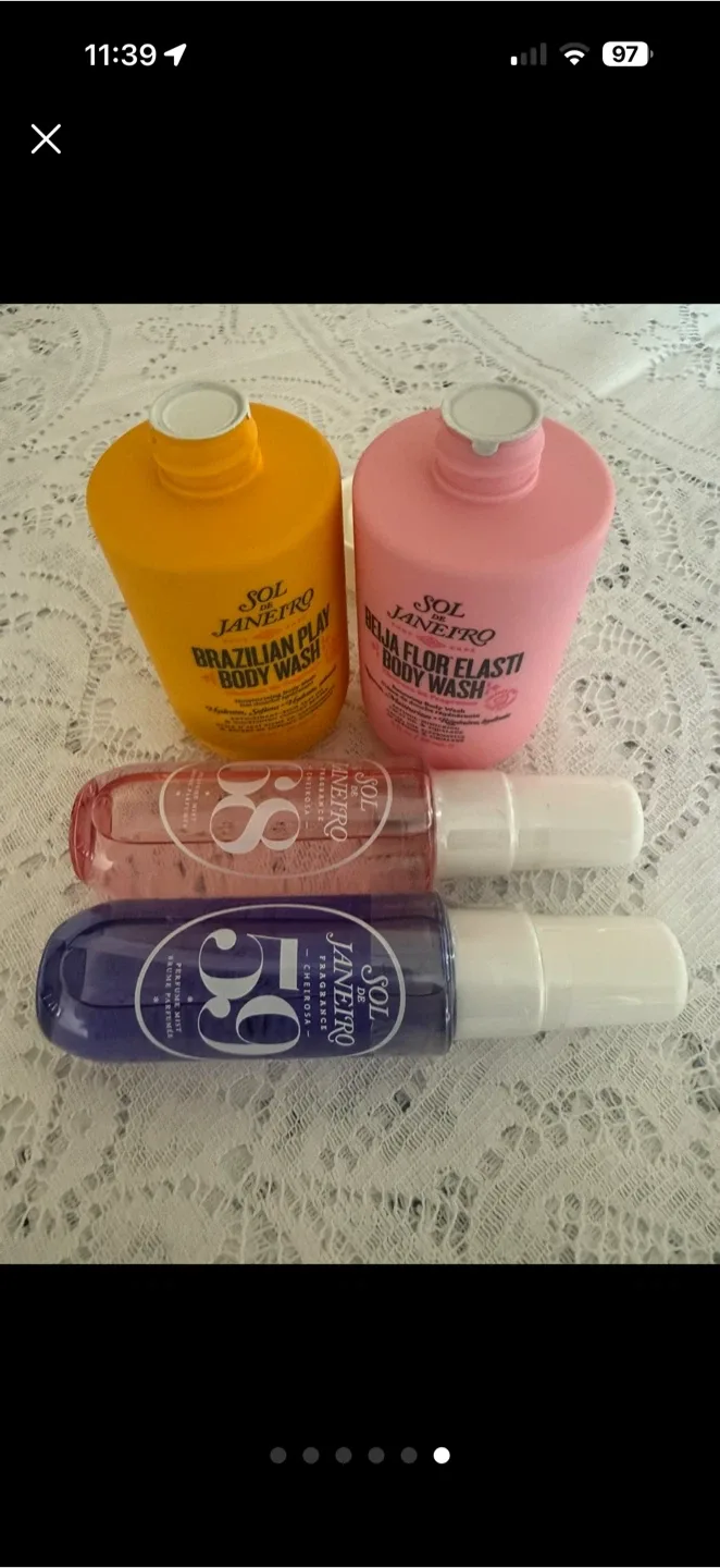 4 🆕 Sol de Janeiro Fragrance Mist/Body Wash (Buy any product(s) image indicator(6)