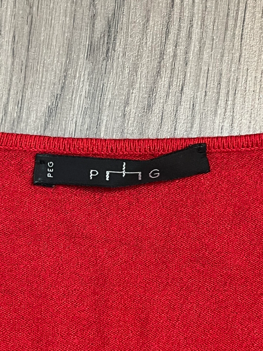 PEG Red Knit Top Size S - photo 4