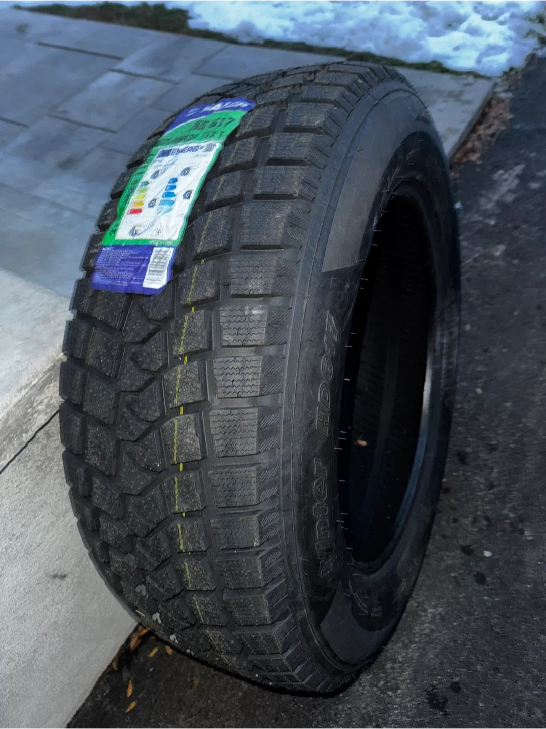 Set of 4 Brand NEW Haida HD617 Winter Tire 275/60R20 115T