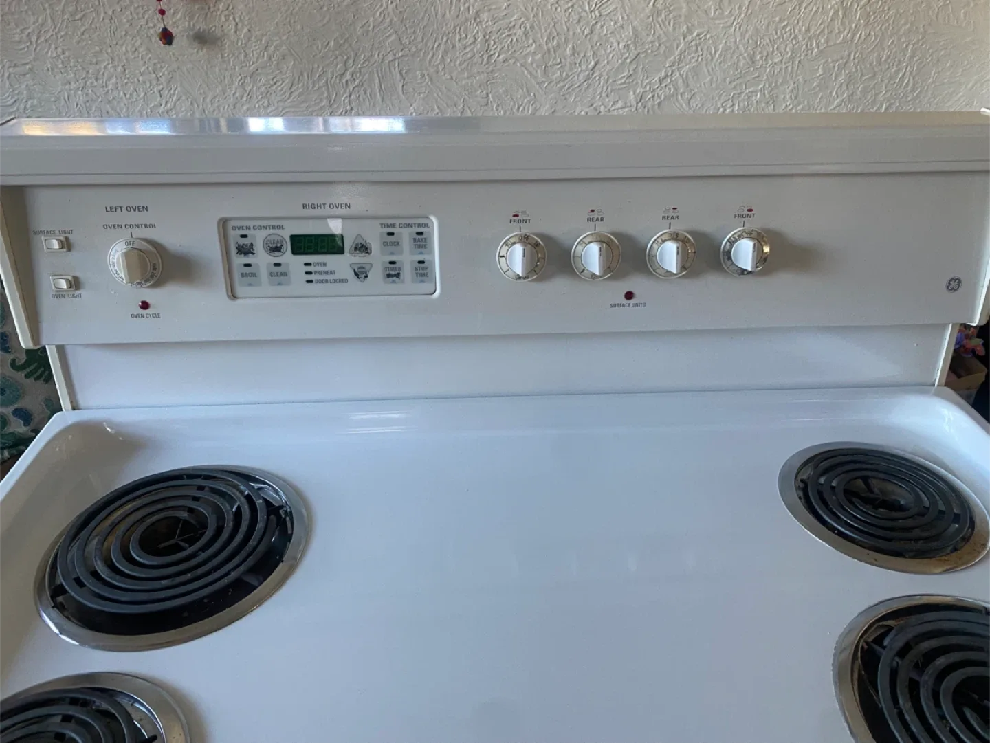 GE Electric range/oven $250 image indicator(5)