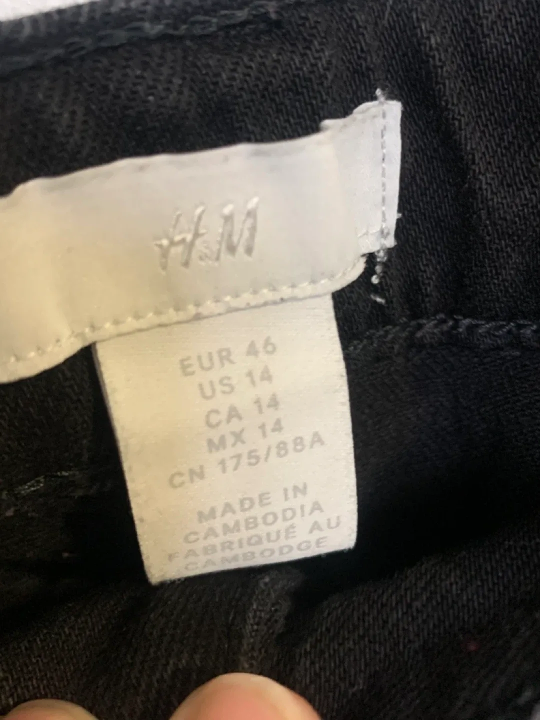 H&M Black Jeans image indicator(3)