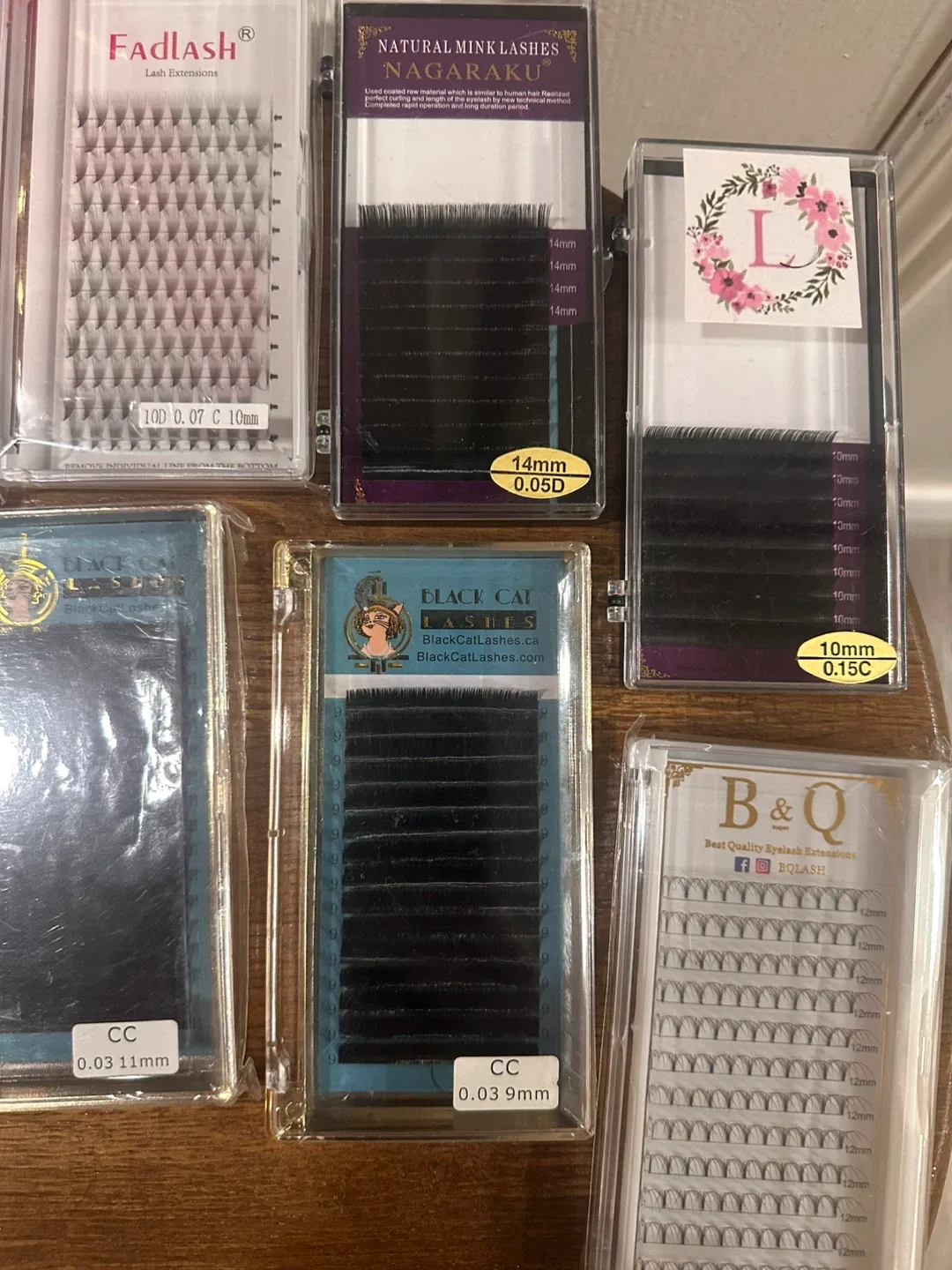 Eyelash Extension Lot - Fadlash, Lotus, Black Cat & More! image indicator(5)