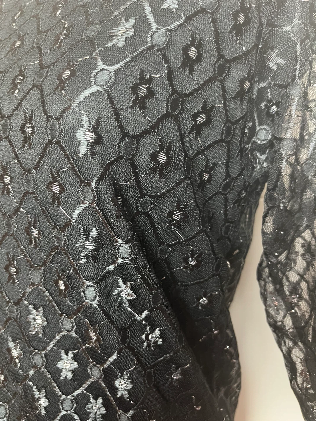 Black Lace Top Size S - photo 3