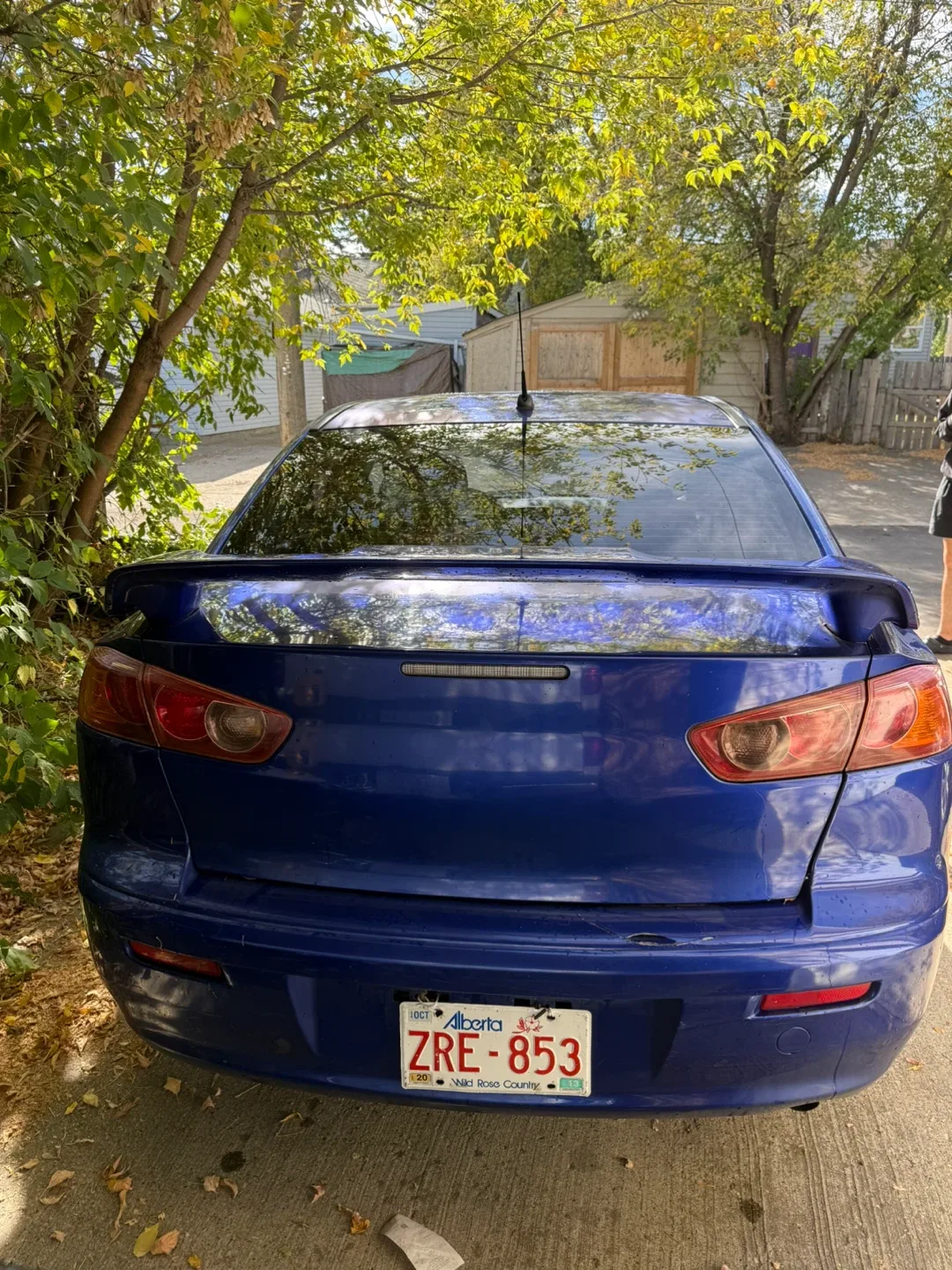 Blue Mitsubishi Lancer image indicator(2)