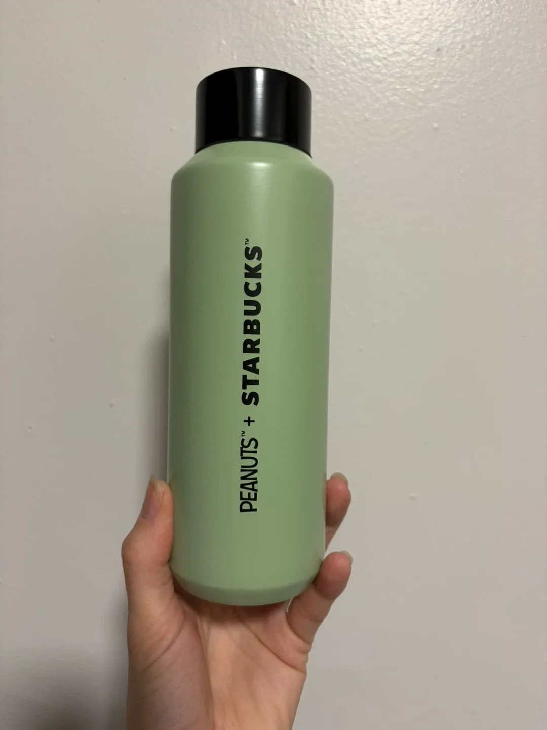 New Peanuts + Starbucks Joe Kind Water Bottle image indicator(3)