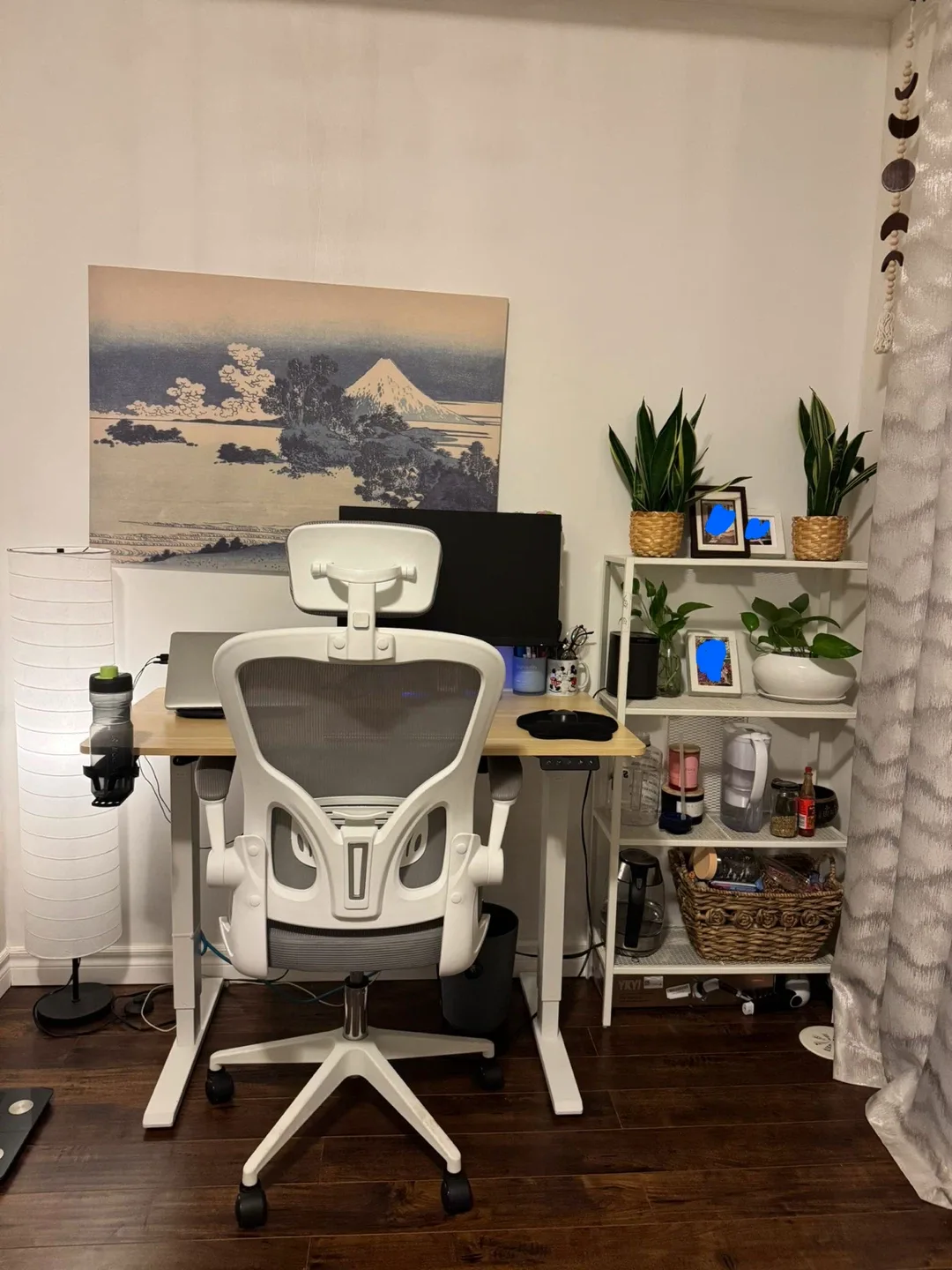 White ergonomic office chair