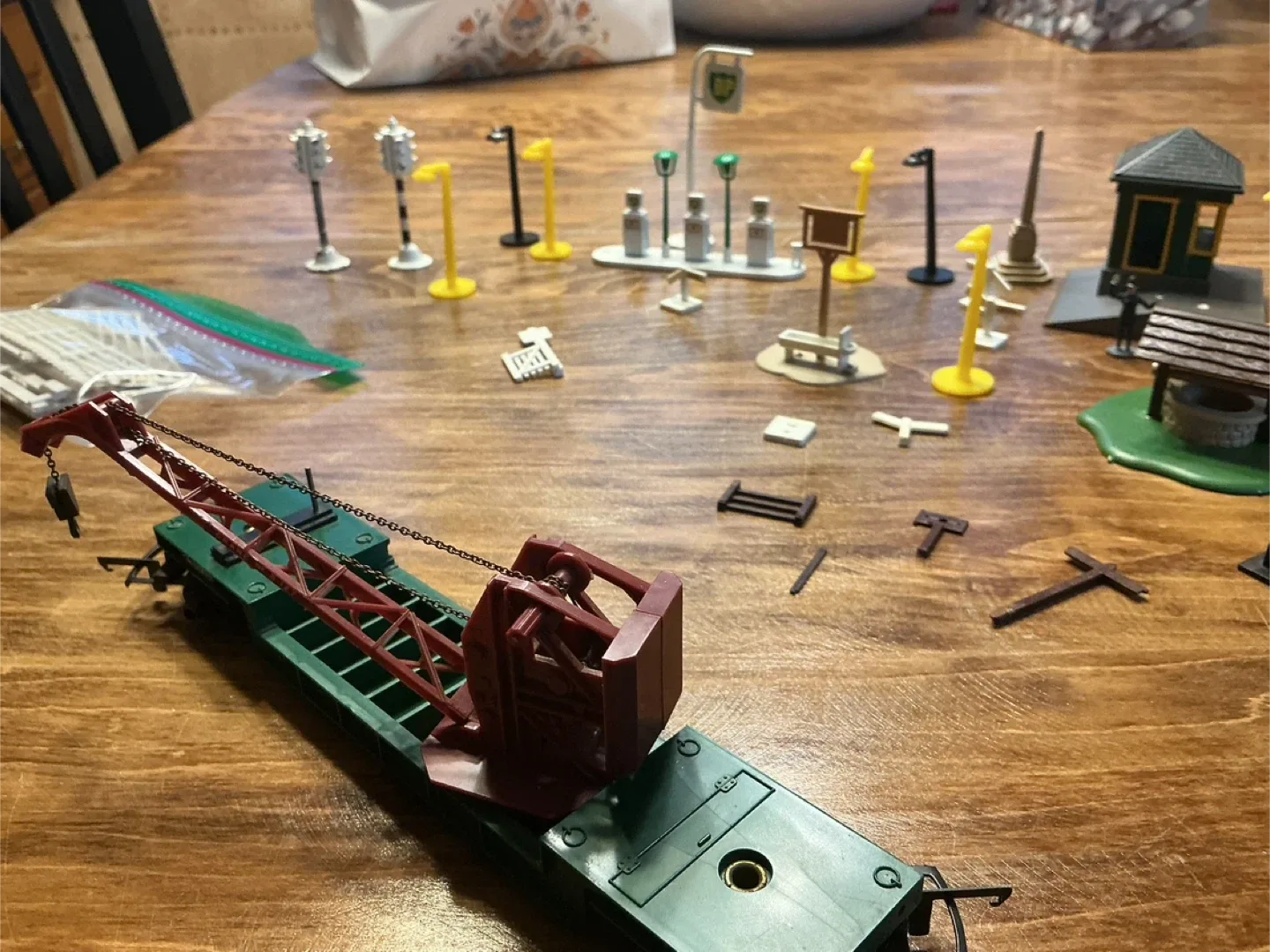 Lots o’ Vintage Toy Train Station Accessories ! image indicator(4)