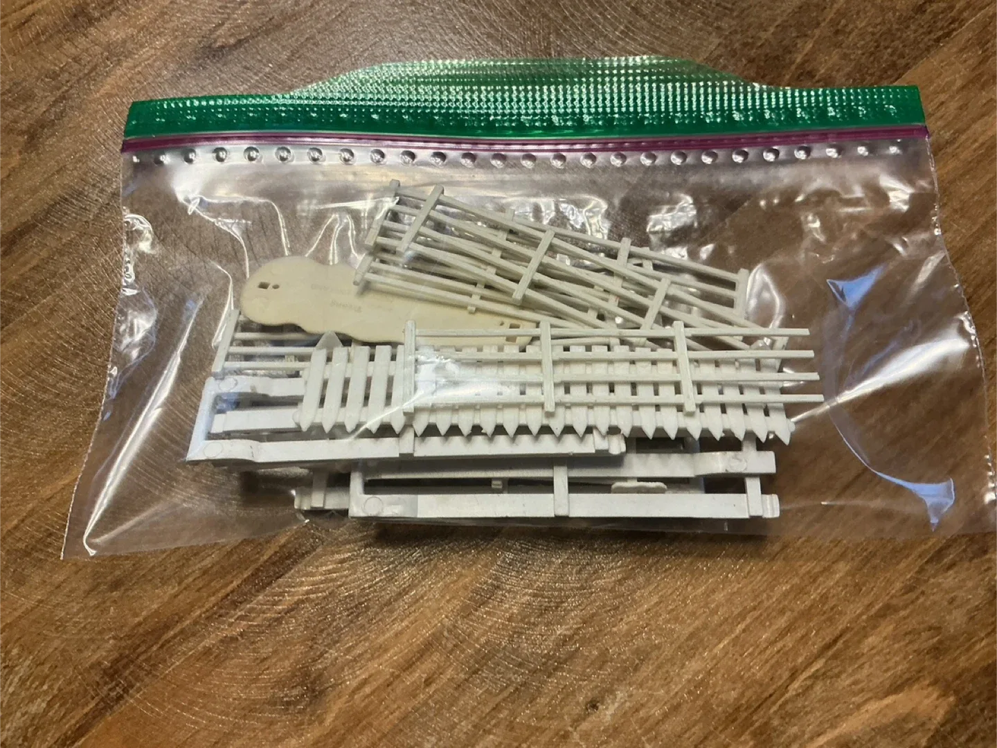 Lots o’ Vintage Toy Train Station Accessories ! image indicator(2)