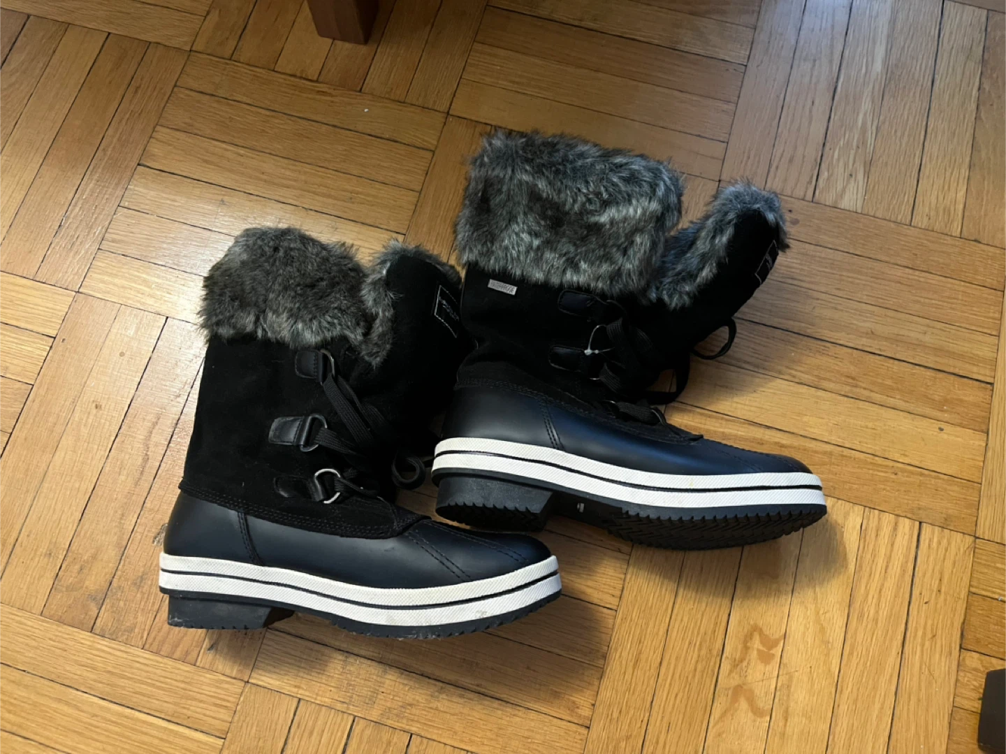 London Fog Avalon II Women's Winter Boots - Size 7