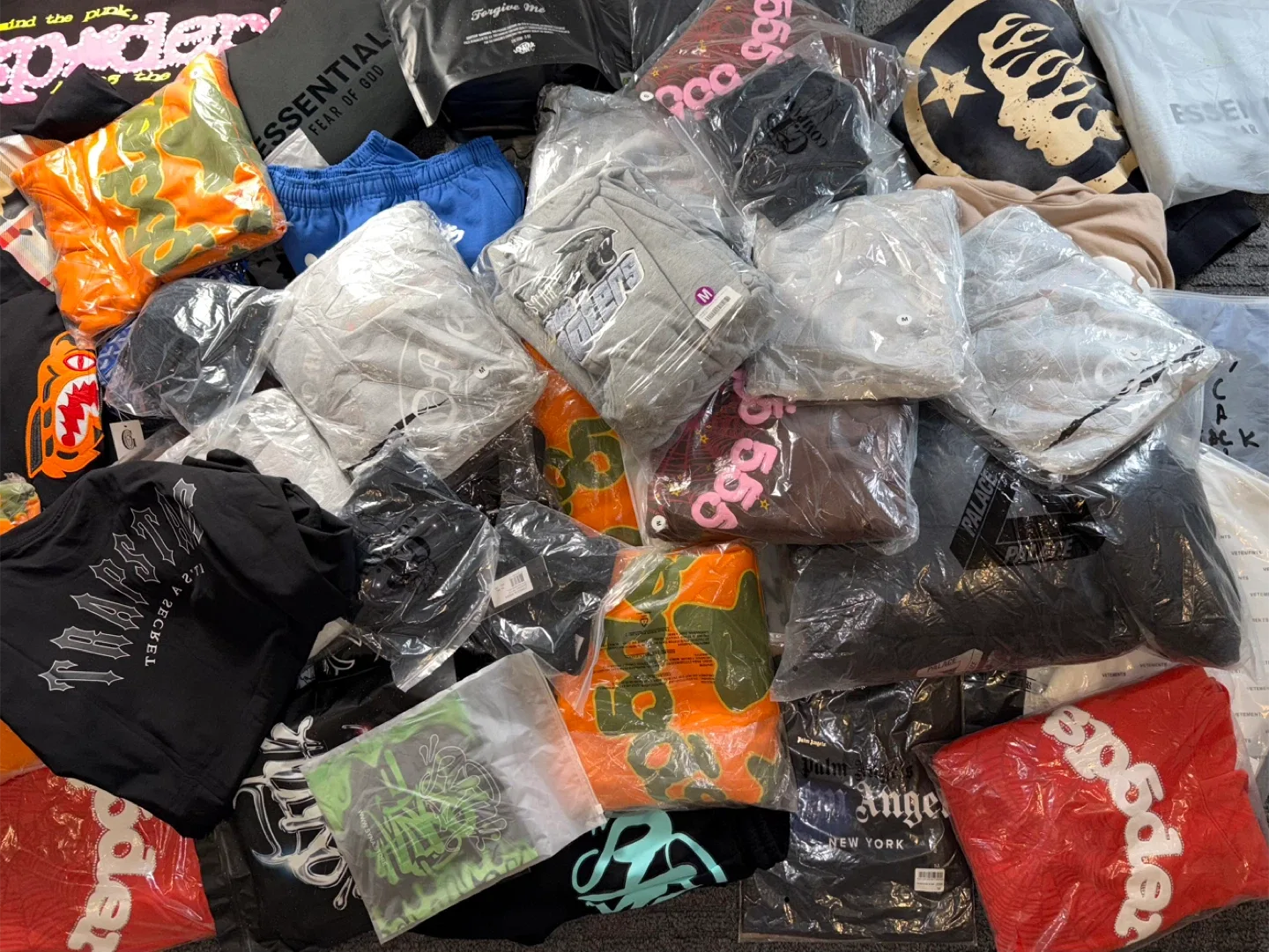 New Sp5der Bape Denim Tears Chrome Hearts Stussy HellStar image indicator(5)