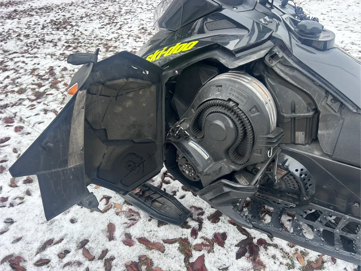 2014 Ski Doo 800 summit x 163 image indicator(8)