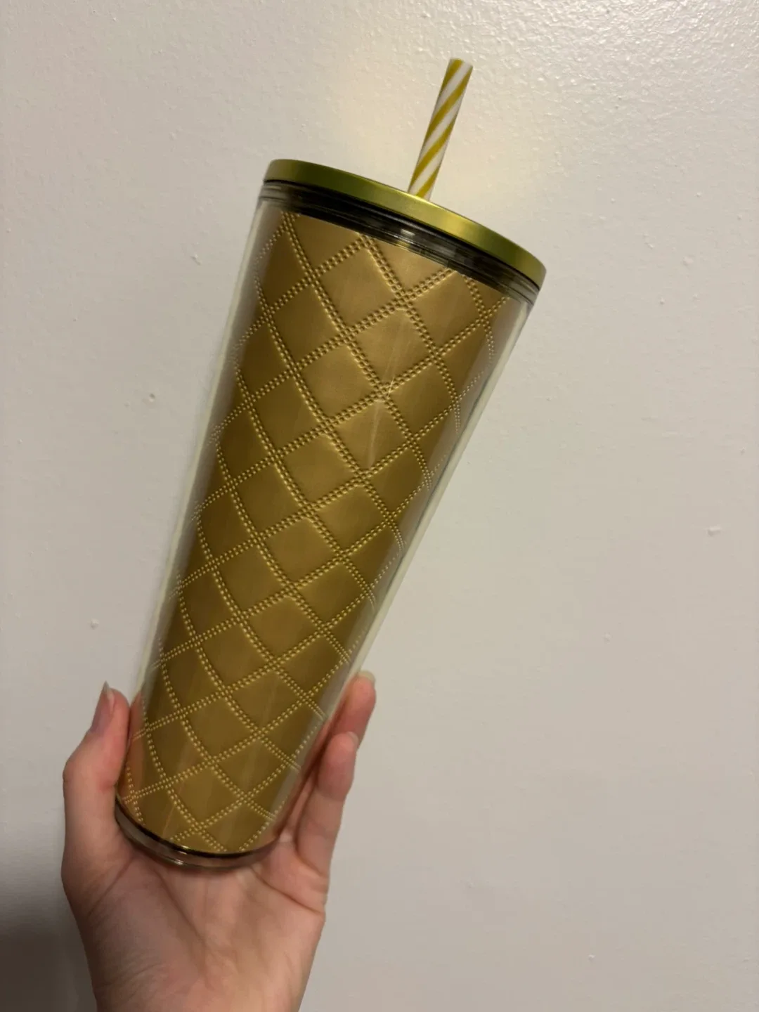 Starbucks Gold Quilted Tumbler image indicator(2)