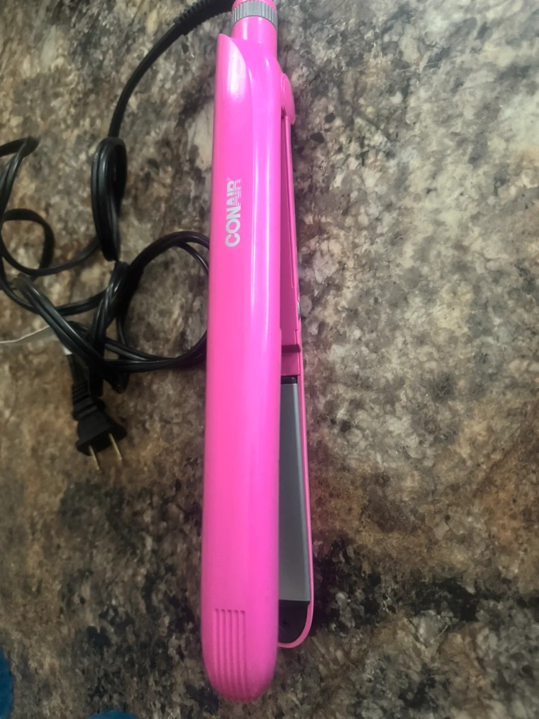 Conair Pink Hair Straightener image indicator(2)