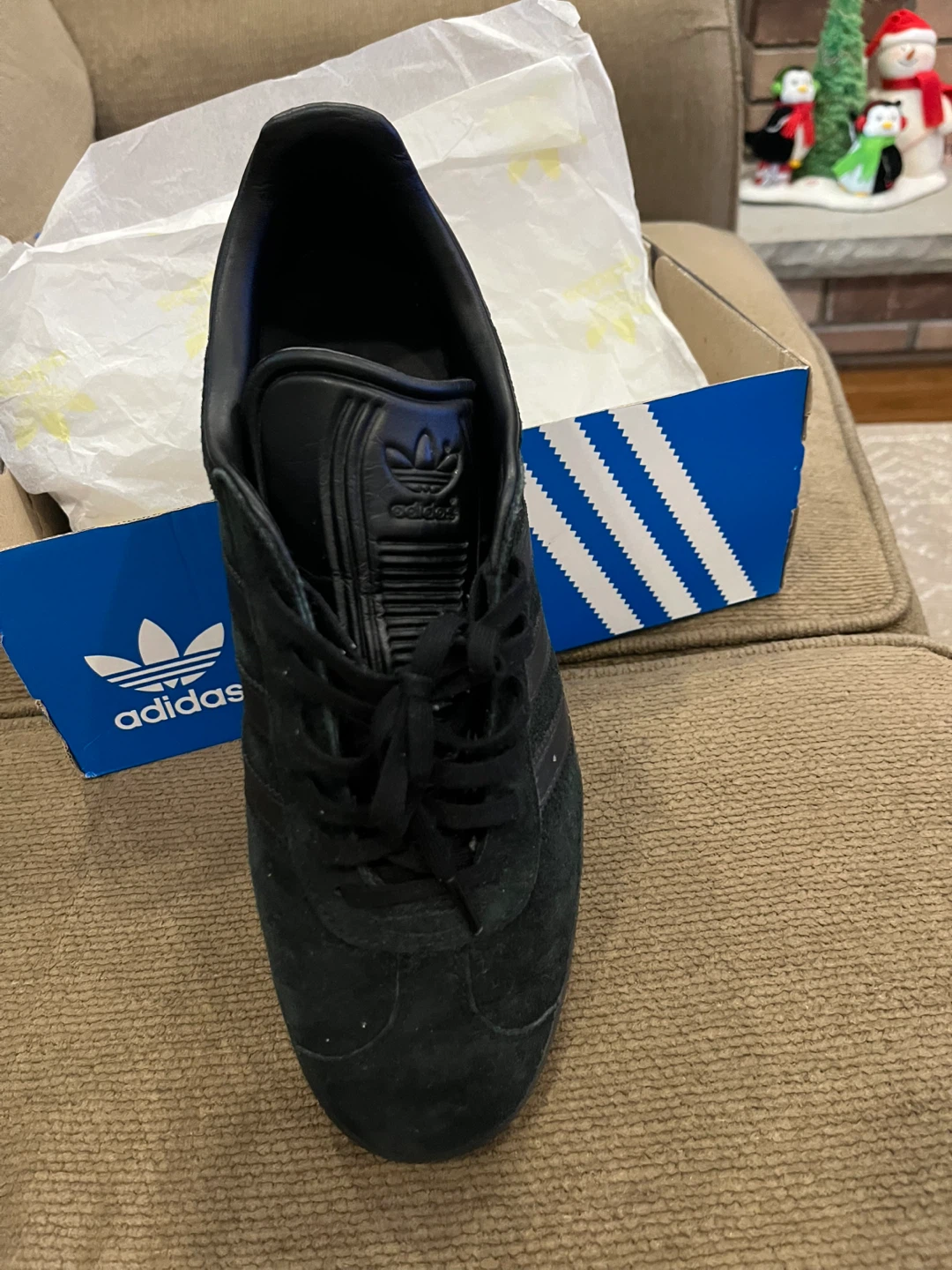 Adidas Gazelle Black, Men's US 10 - photo 2