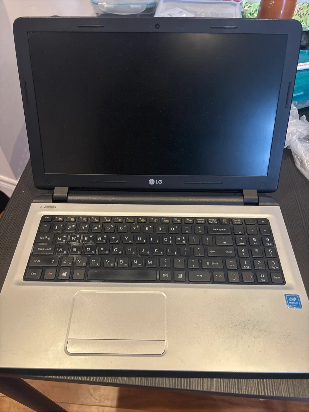 LG Laptop - Intel Pentium