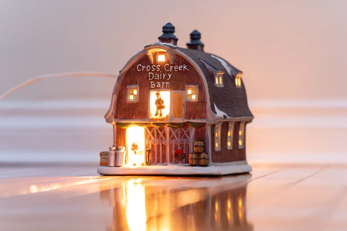 Porcelain Christmas Village Collection image indicator(3)