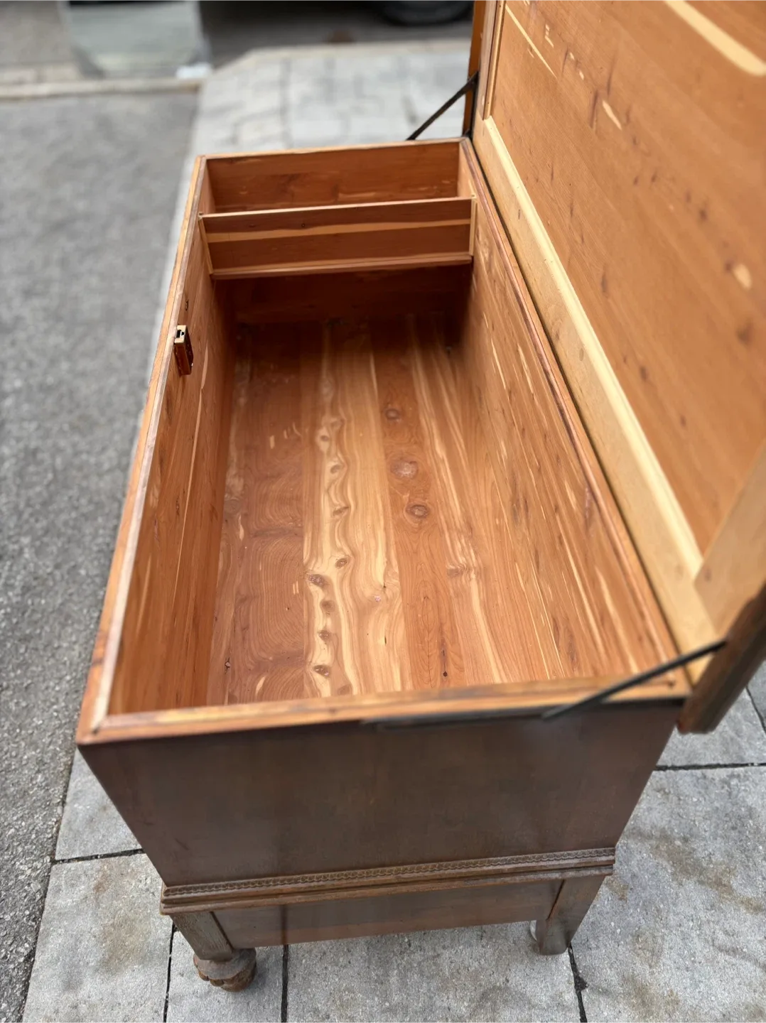 Antique Wooden Chest image indicator(9)