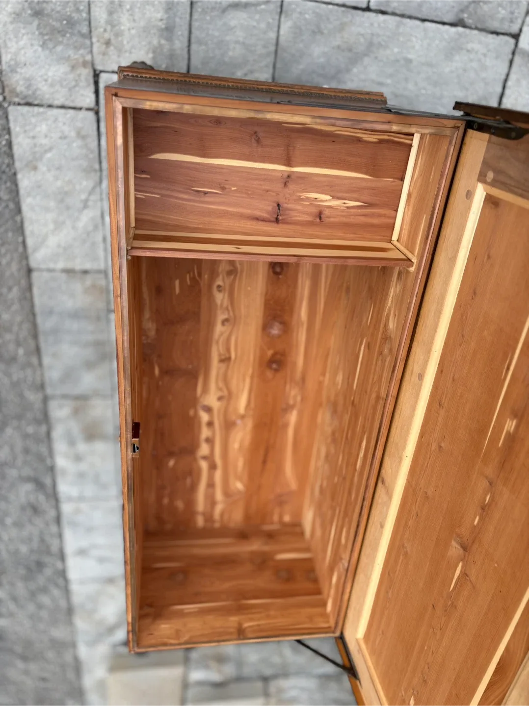 Antique Wooden Chest image indicator(10)