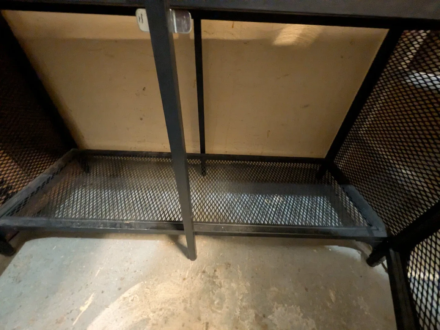 Metal/Wood Shelf Unit image indicator(2)