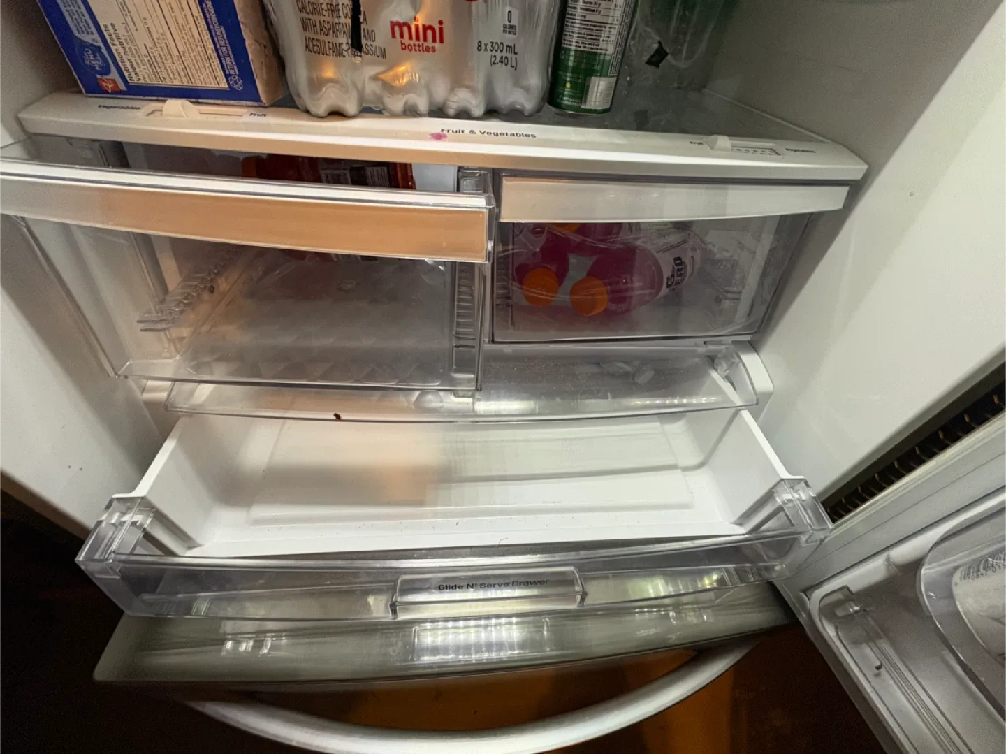 LG Stainless Steel Refrigerator & Freezer image indicator(9)