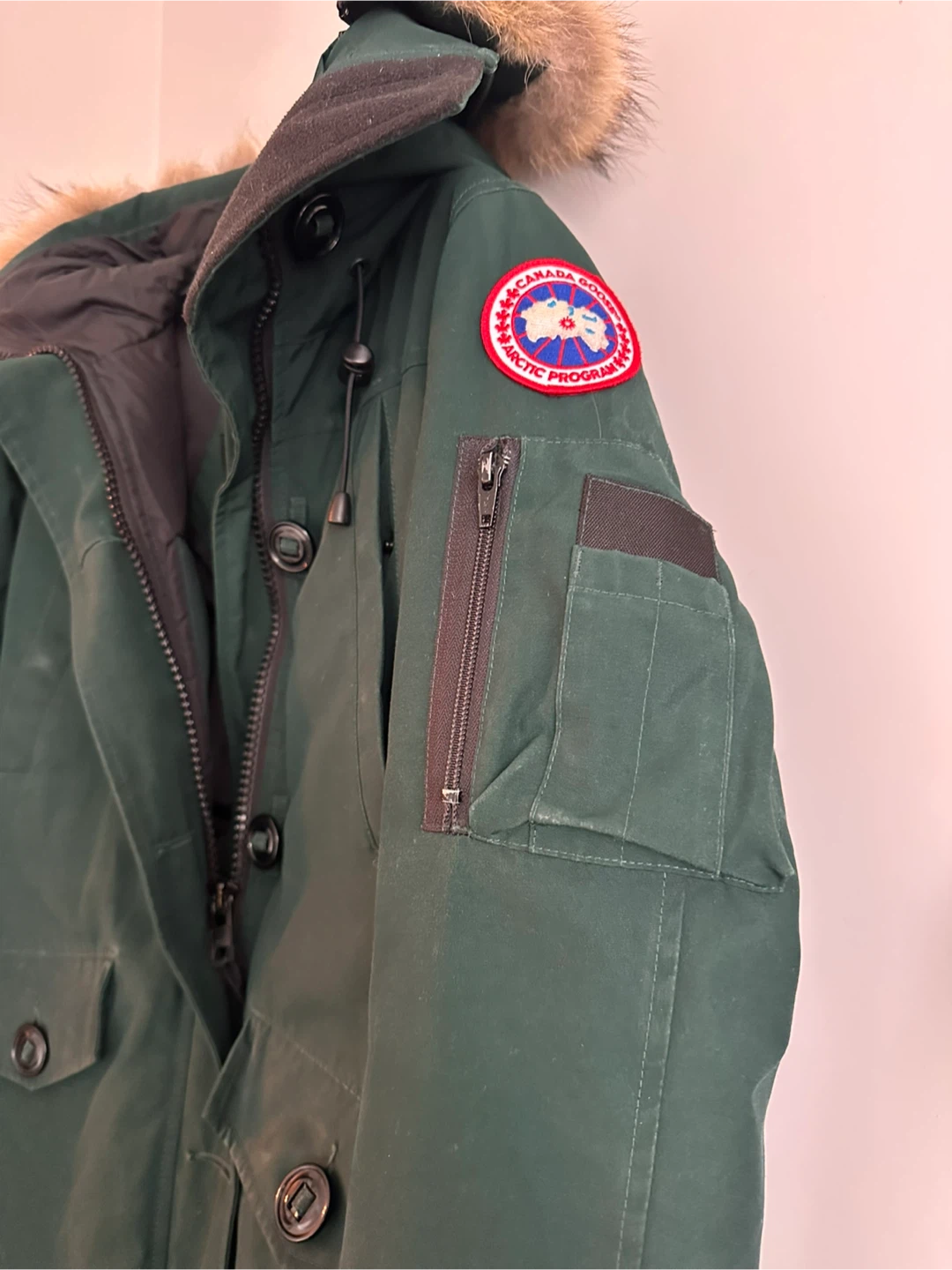 Canada Goose Parka  Size S/P - Forest Green - photo 3