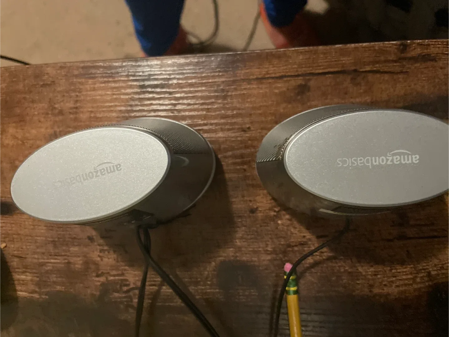 AmazonBasics Speakers - Silver image indicator(2)