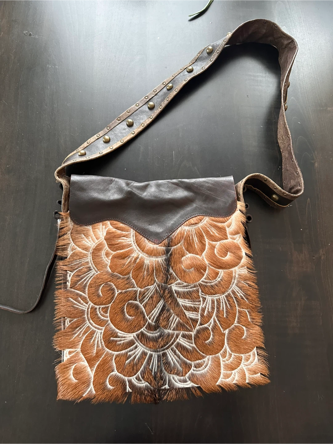 Leather & Cowhide Shoulder Bag