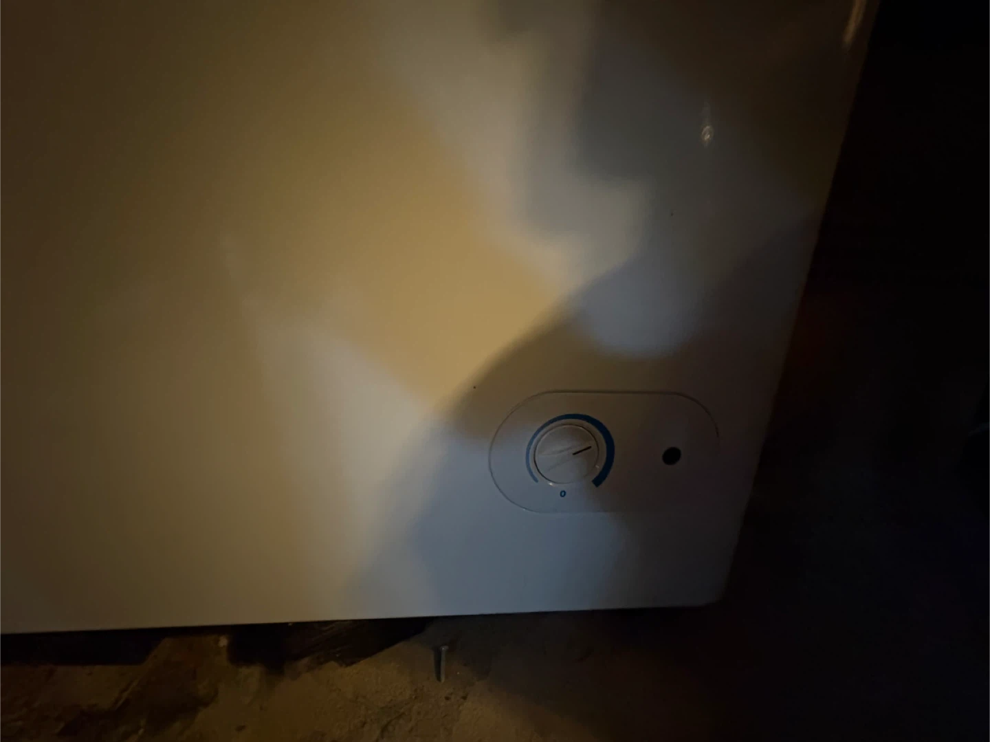 White Chest Freezer - photo 2