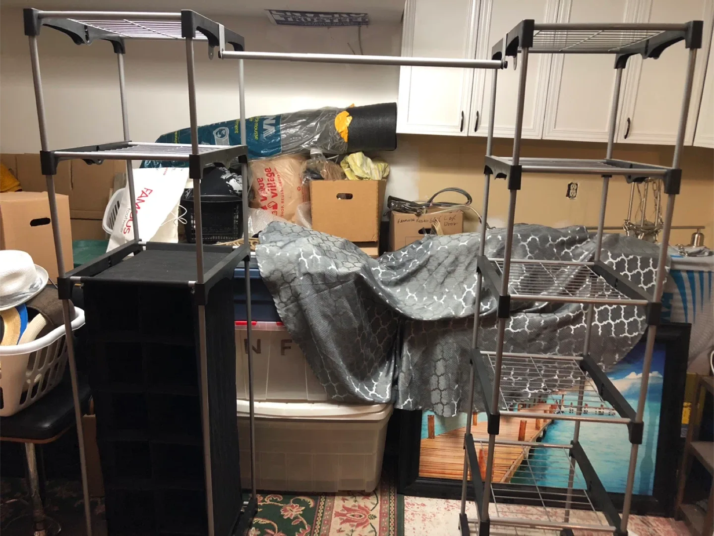 Closet Organizer System - Shelves & Hanging Rod image indicator(3)