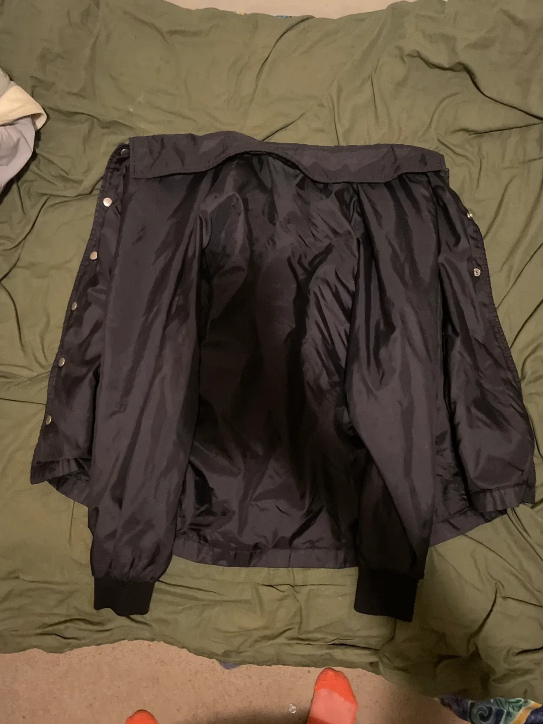 Torque Black windbreaker image indicator(3)