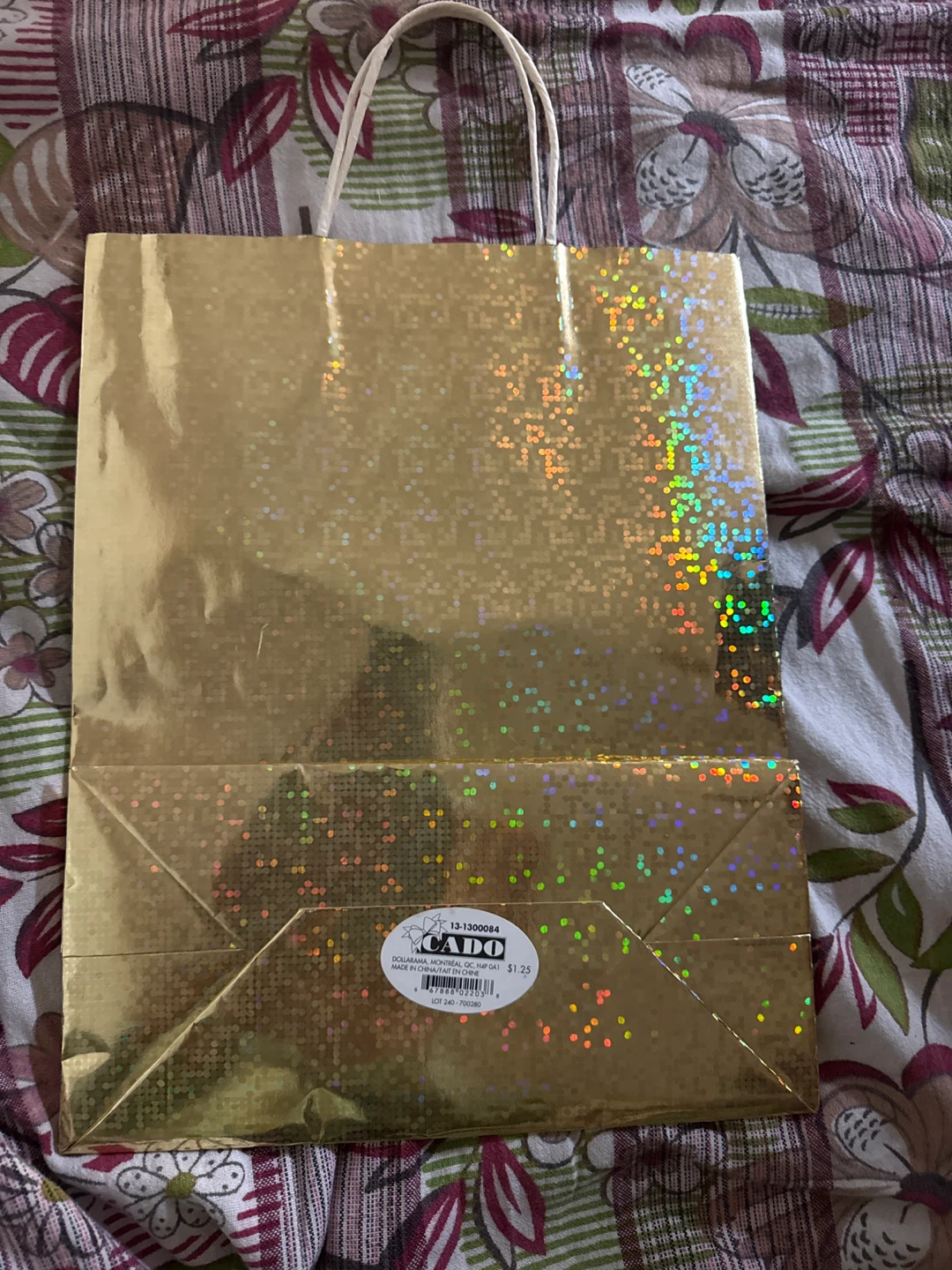 CADO Gold Gift Bag