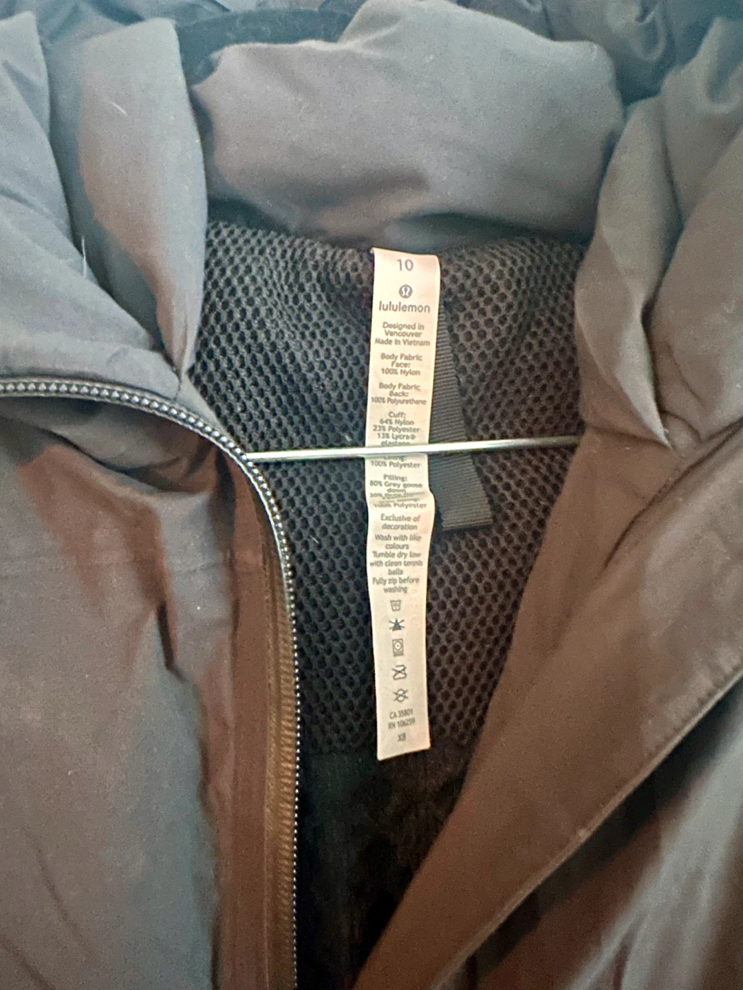 Lululemon Down-Fill Long Jacket Size 10 - photo 3
