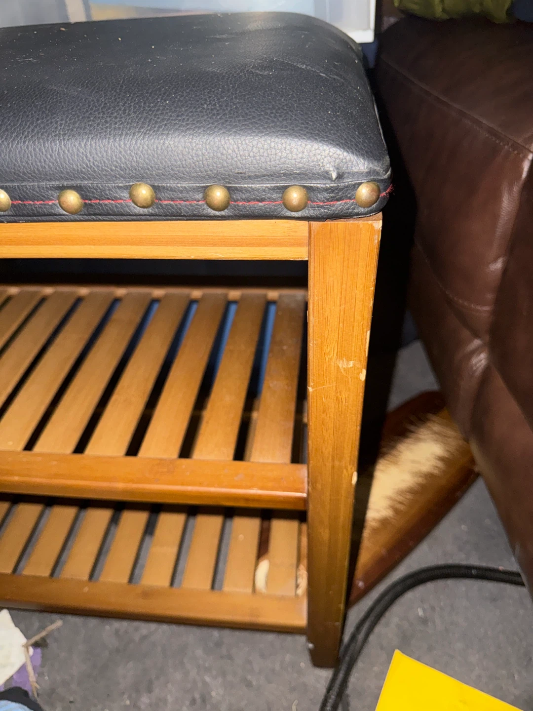 Wooden Shoe Rack Bench with Black Cushion - photo 2