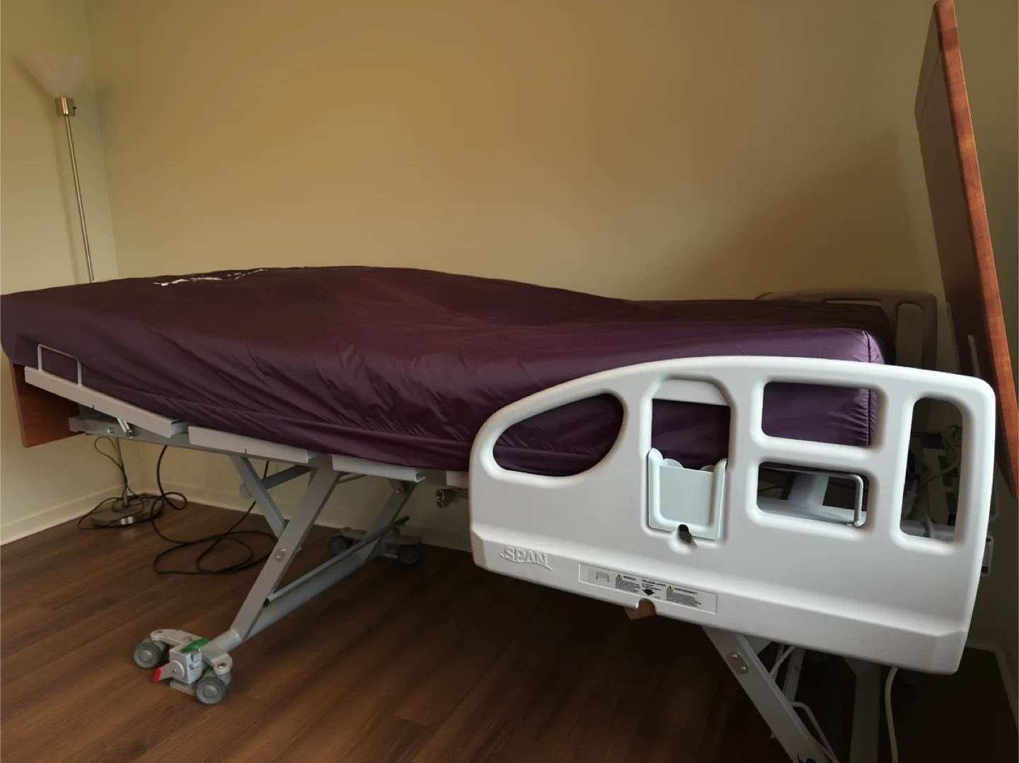 Span Encore bed with PressureGuard Easy Air LR