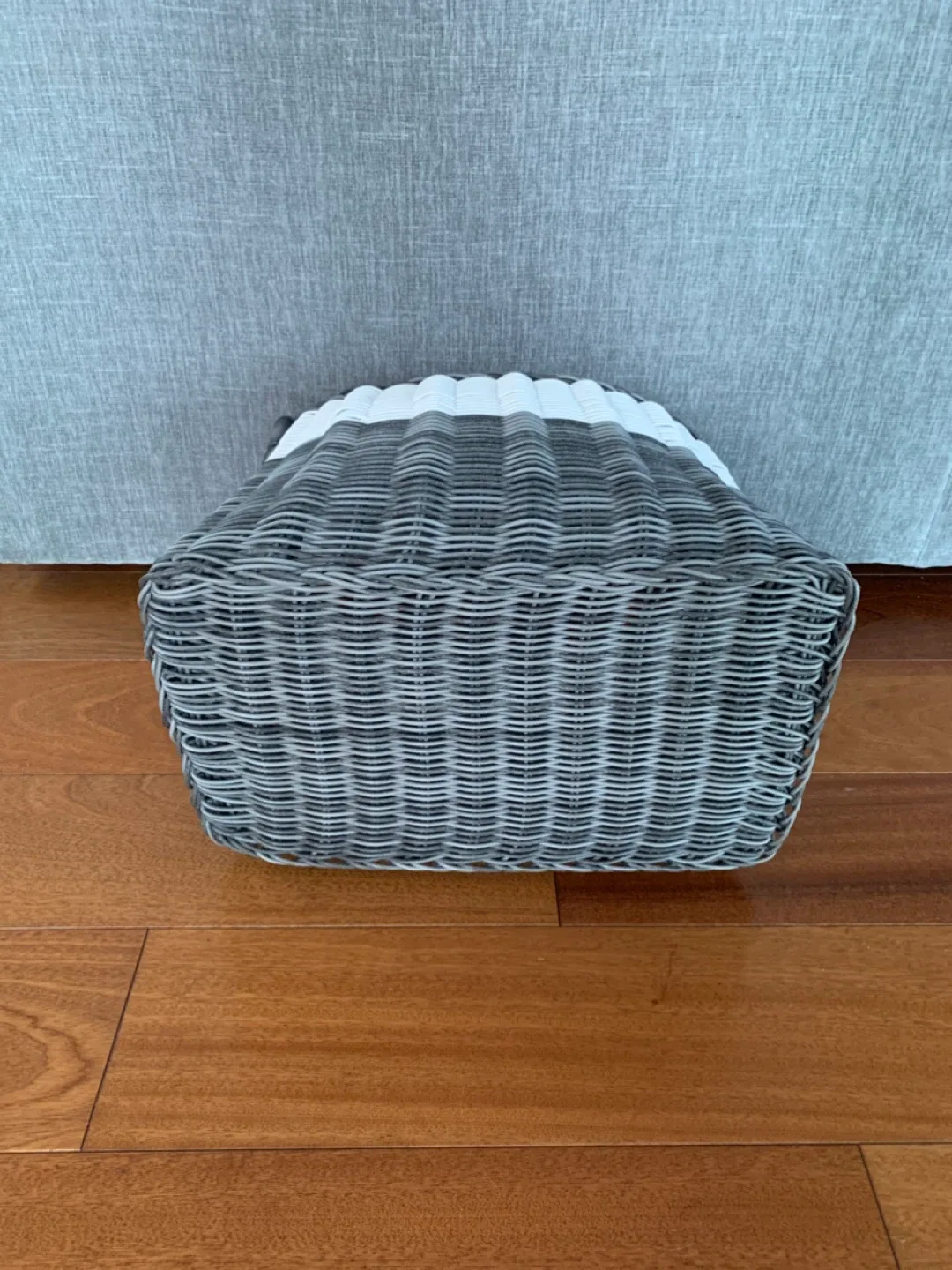 Plastic Woven Storage Basket with Handles image indicator(4)