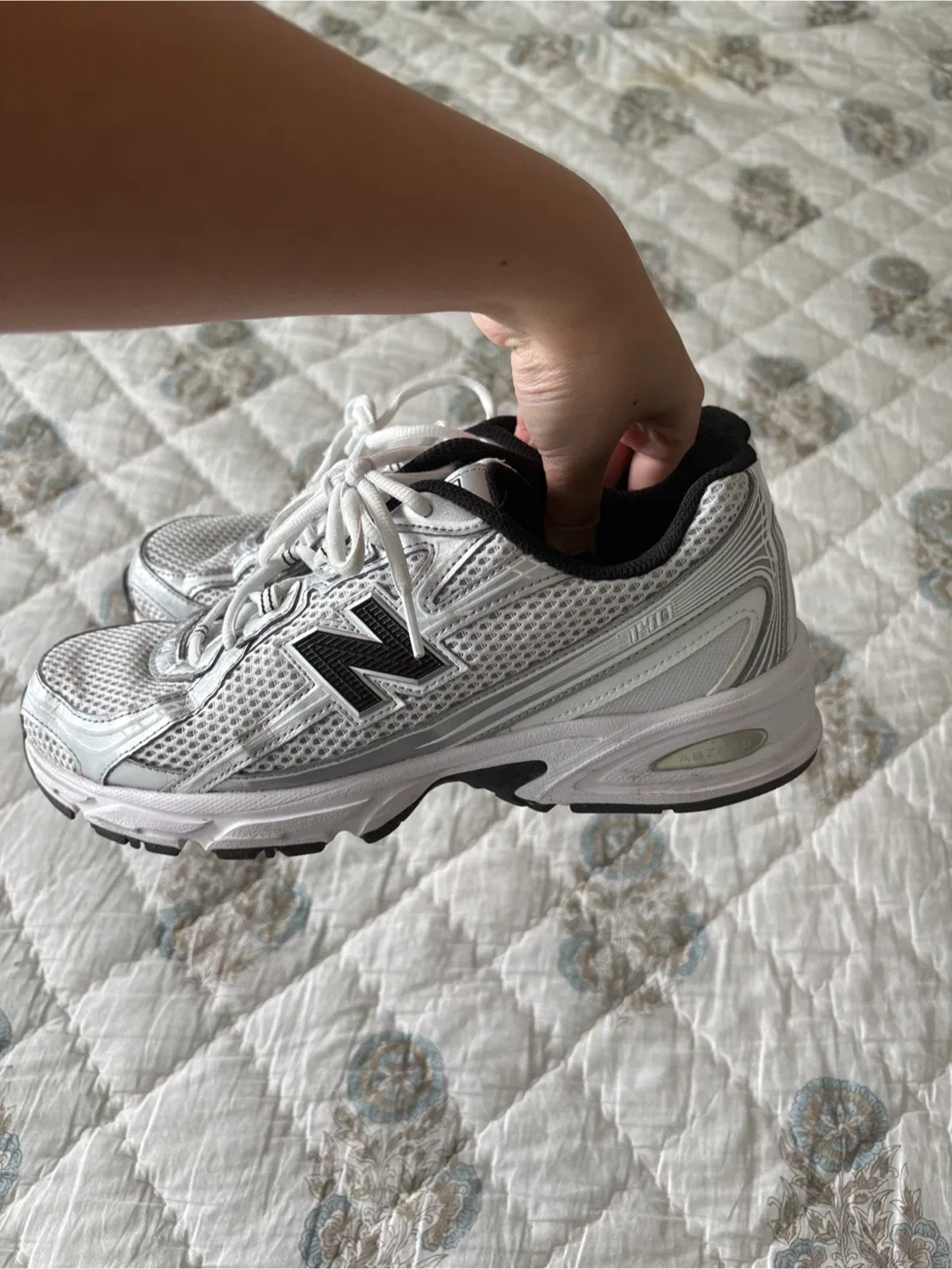 New Balance U740NW2 Running Shoes - Size 9 US image indicator(2)