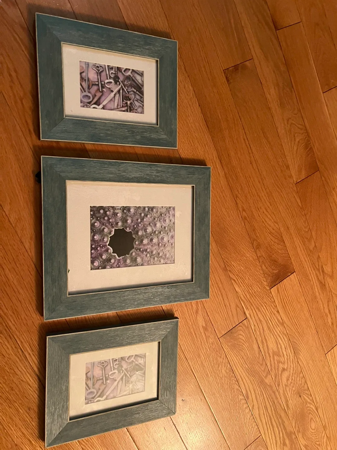 Set of 3 Framed Wall Art image indicator(2)