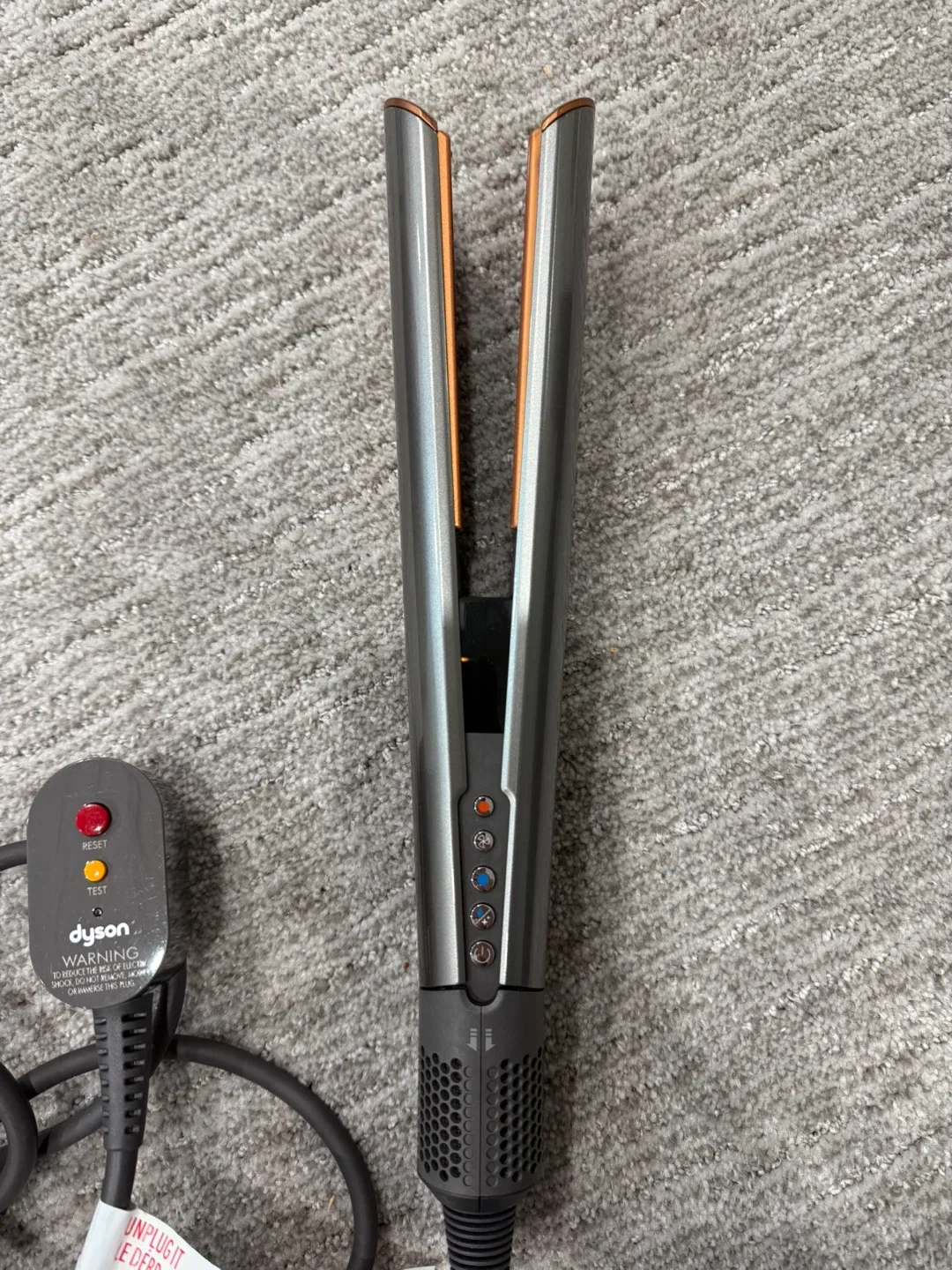 Dyson Airstrait straightener