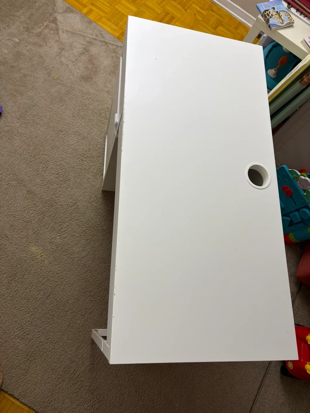 IKEA MICKE White Desk
