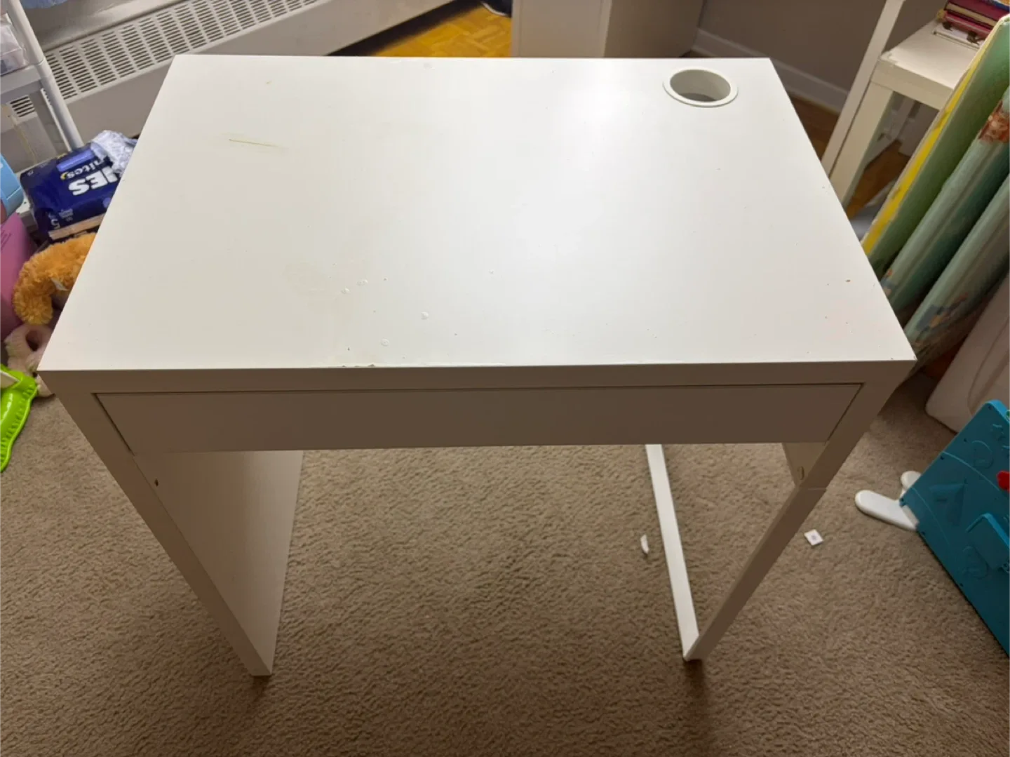 IKEA Micke Desk - White