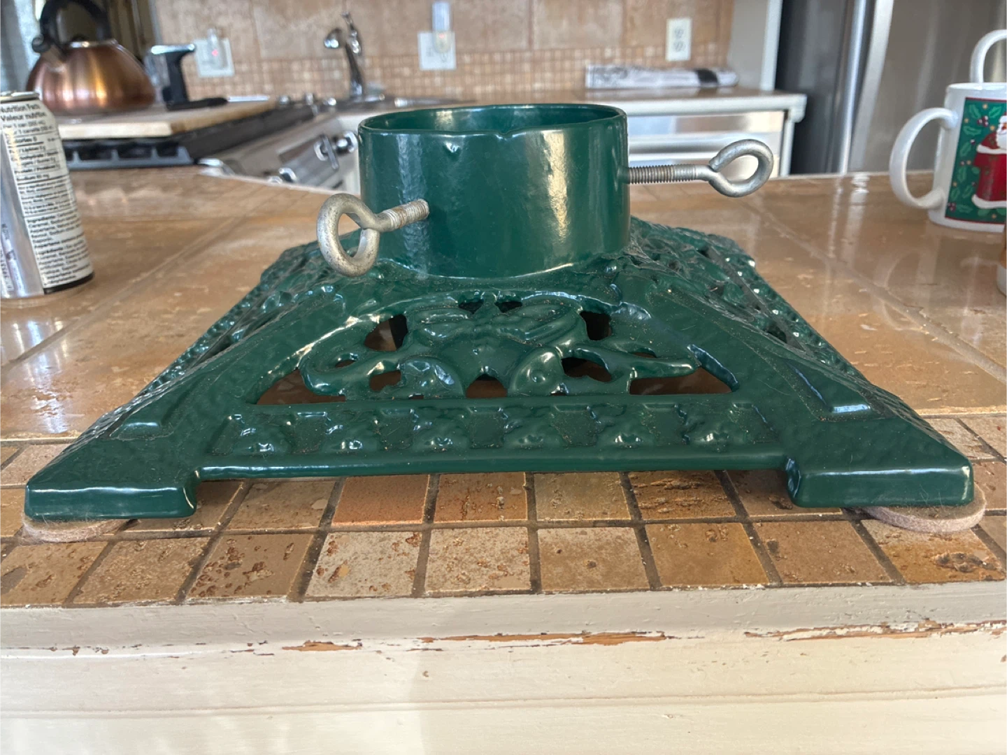 Green Christmas Tree Stand