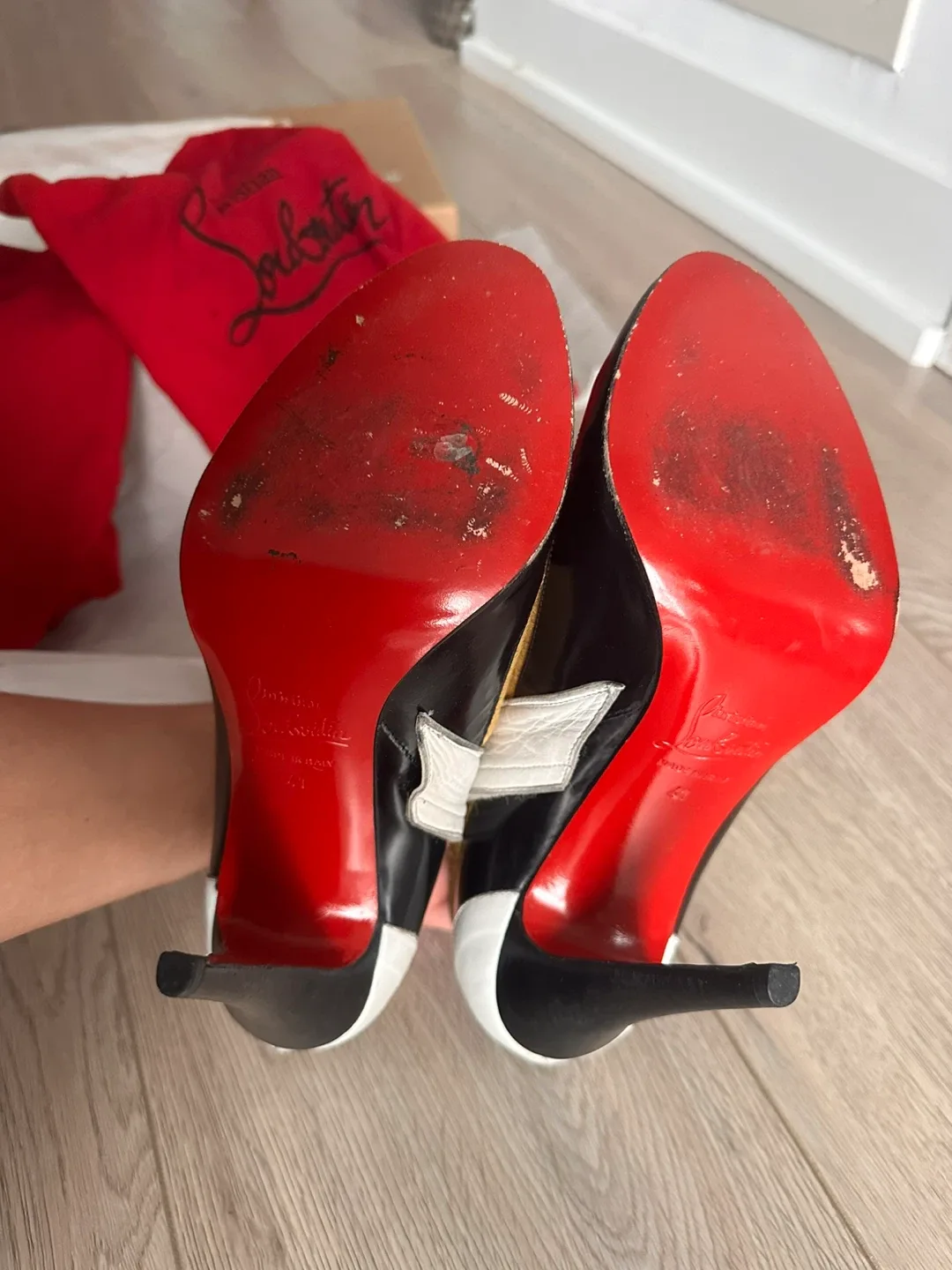 Christian Louboutin Ankle Boots IT 41 image indicator(4)