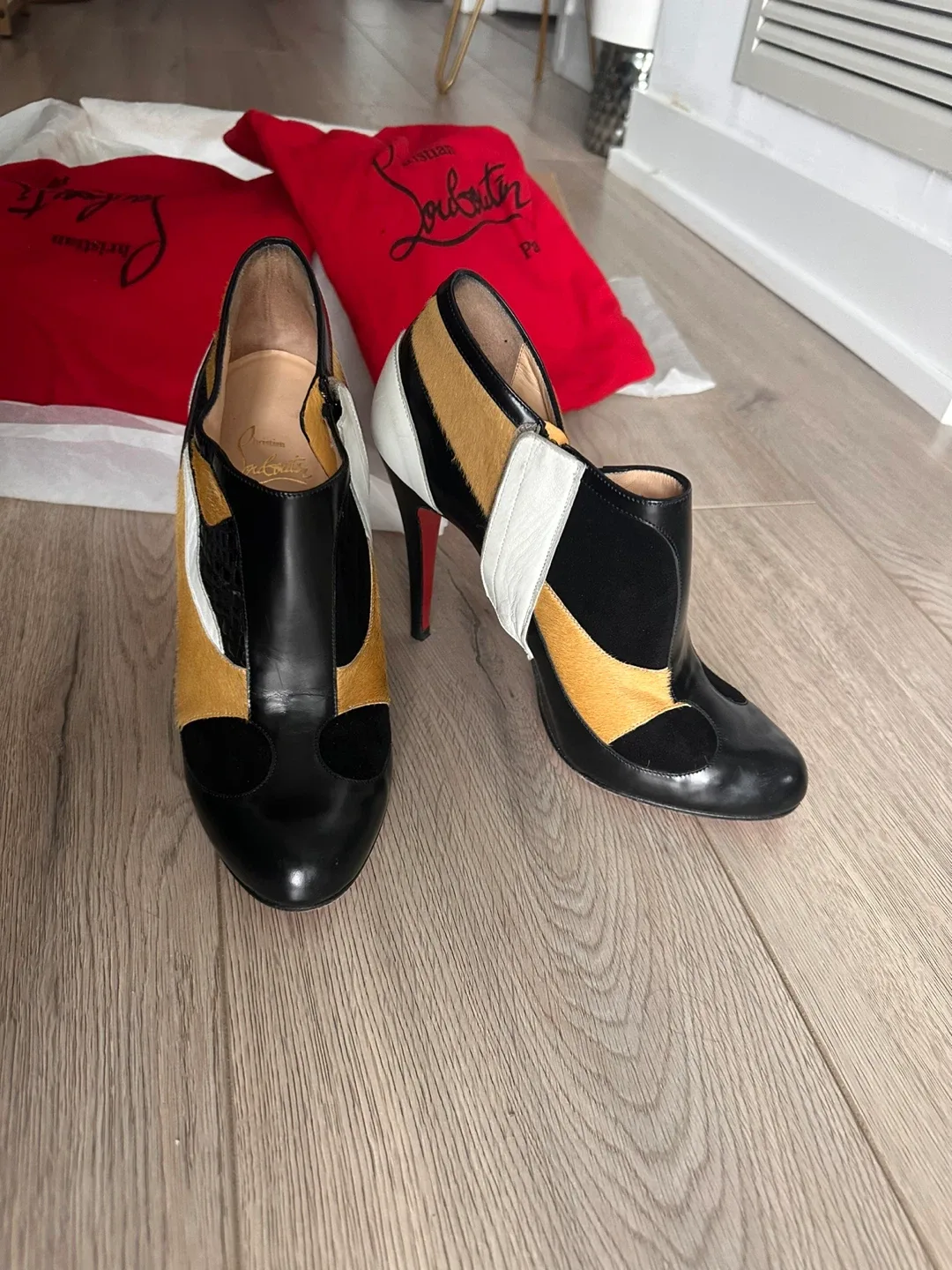 Christian Louboutin Ankle Boots IT 41