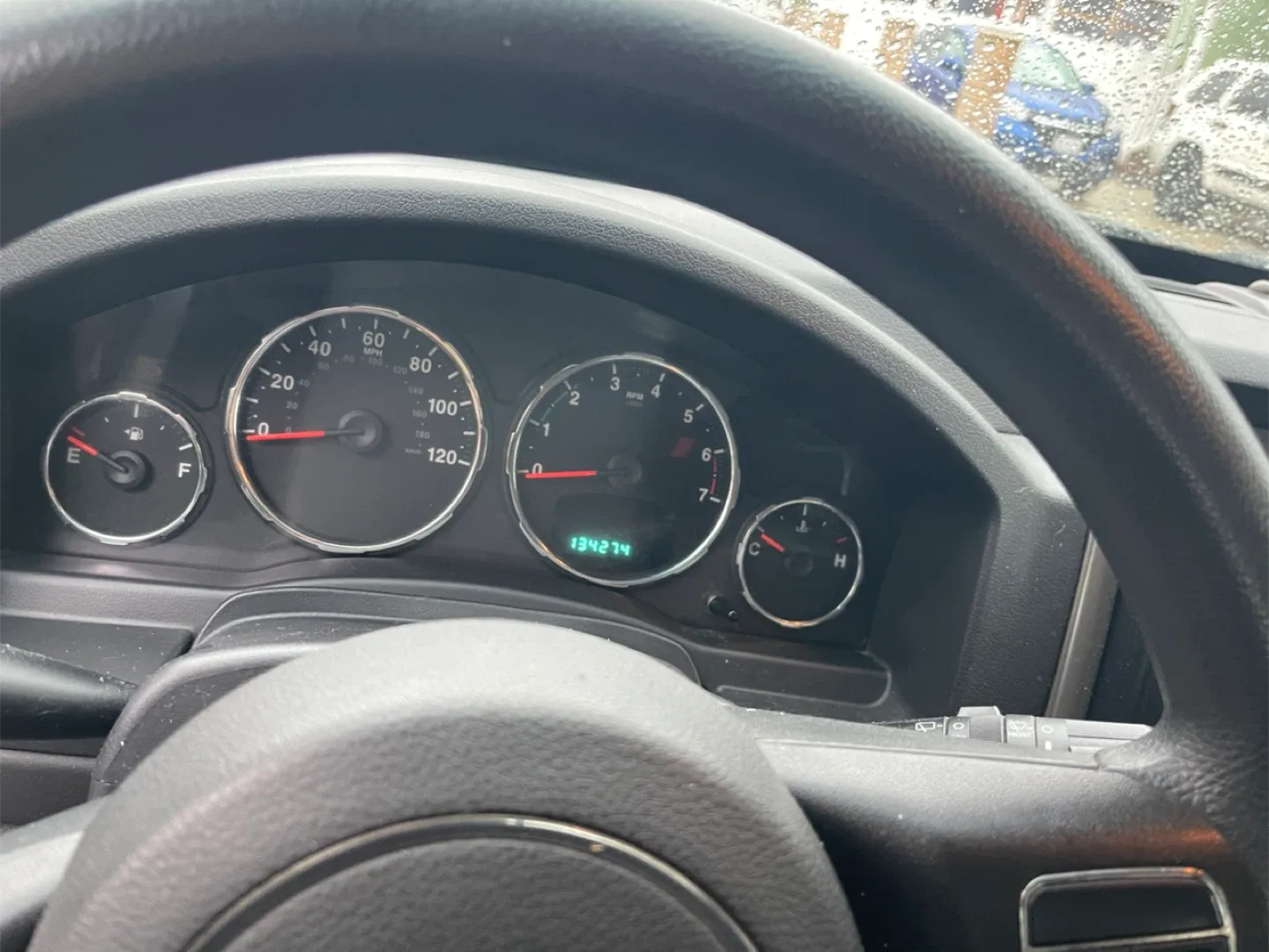 2012 jeep liberty image indicator(8)