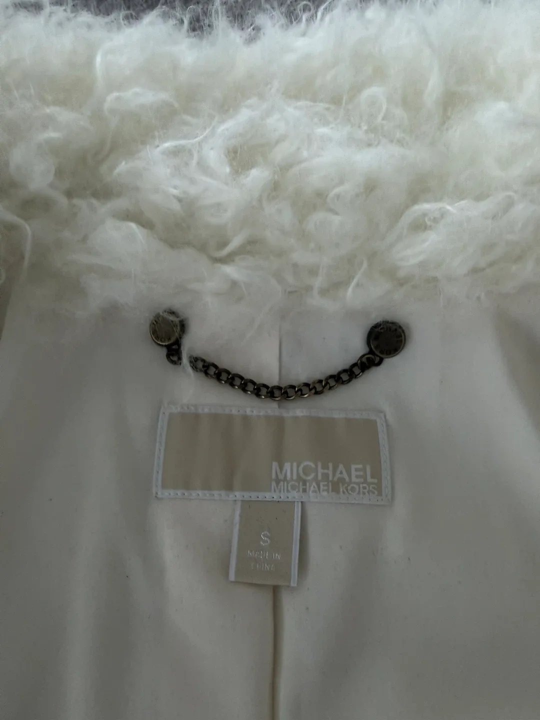 Michael Kors White Faux Fur Coat Size S image indicator(4)