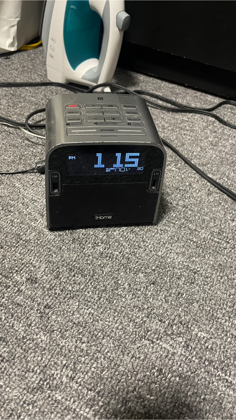 iHome HBN22 Alarm Clock Radio - photo 2