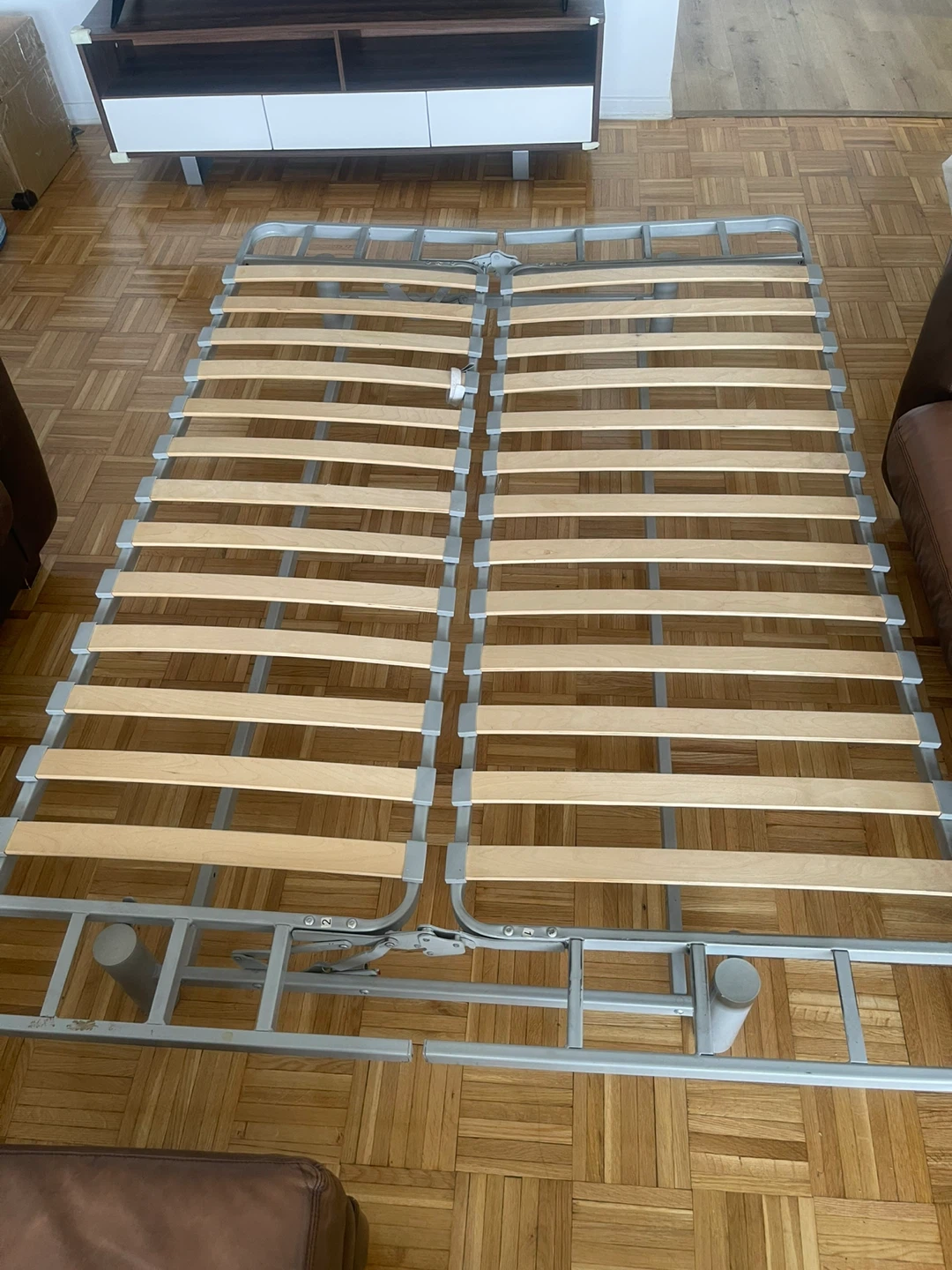 Bed Frame with Slats Queen - photo 4